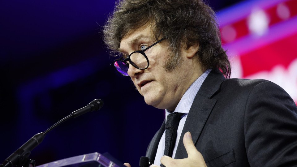 Spanish Government Rejects Argentine President’s Criticism of Sánchez