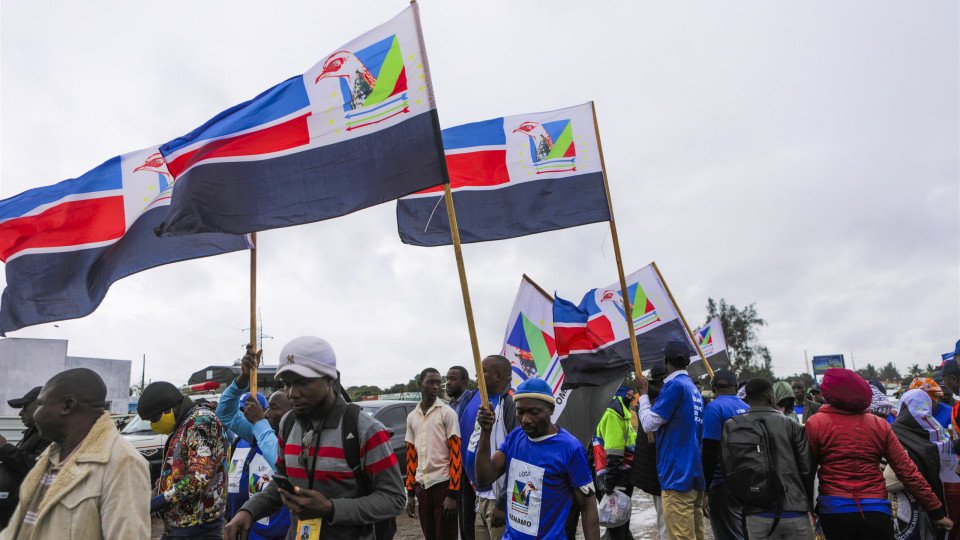 Journalists Expelled and Assaults Outside RENAMO Congress