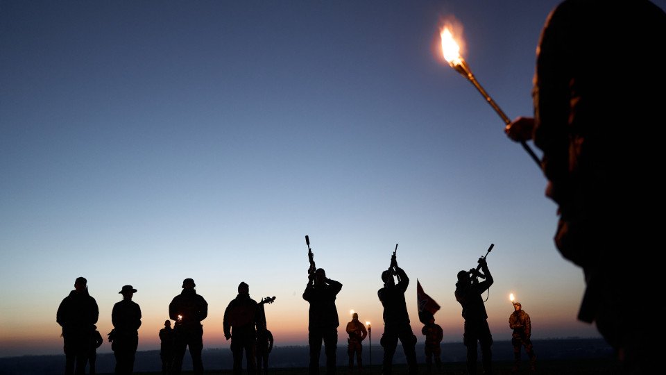 Kyiv Says France Will Send Military Trainers “Soon”