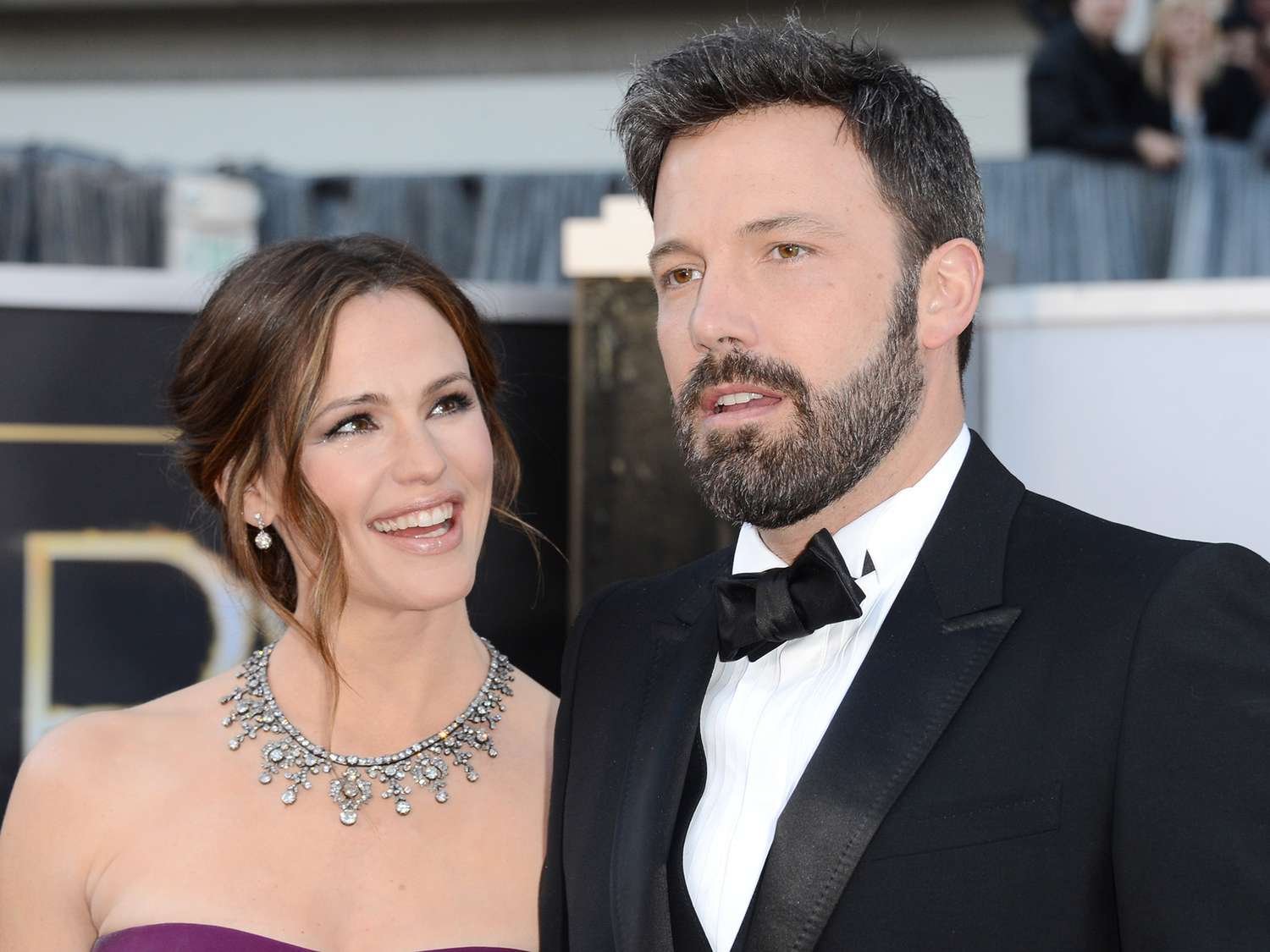 Ben Affleck Has “Huge Penis,” Claims Ex-Wife Jennifer Garner