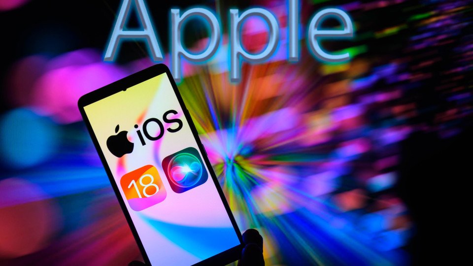 Apple Bets On Artificial Intelligence And Integrates ChatGPT Into Devices