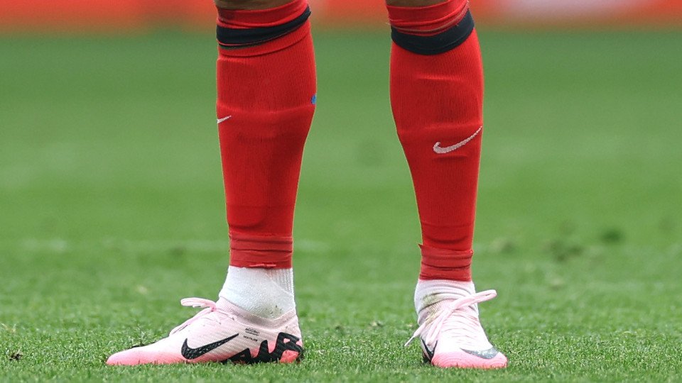 Half-time Change: Cristiano Ronaldo Wore Bruno Fernandes' Boots