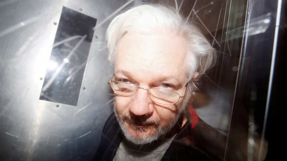 Beijing Praises Julian Assange For "Getting The Truth Out"