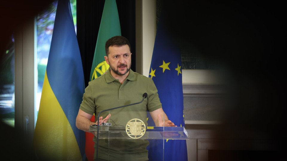 Zelensky Expected in Singapore to Speak at Defense Forum