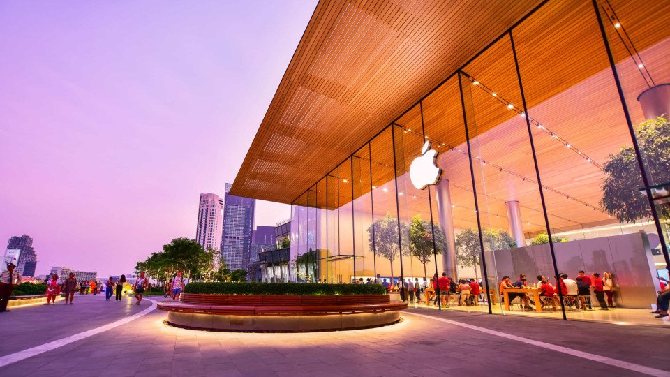 Apple Drops To Sixth Place In Mobile Phone Sales In China