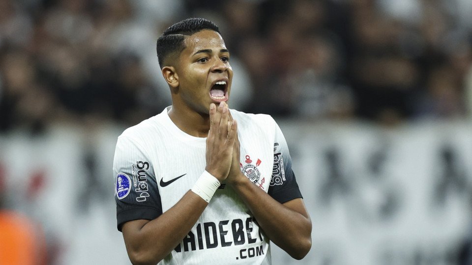 Brazilians Say FC Porto Wants Corinthians Striker