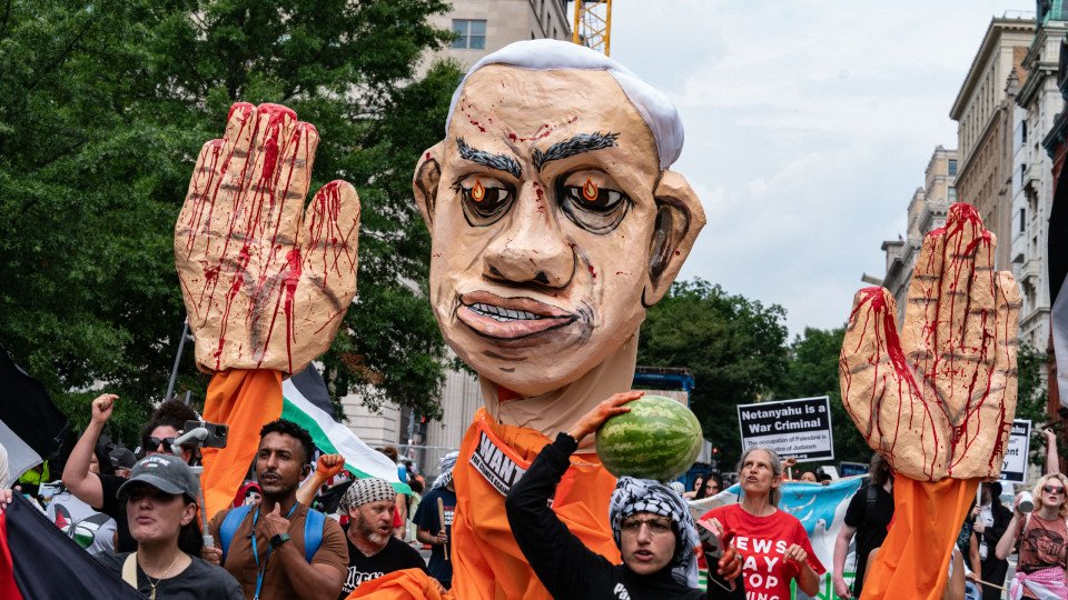 Protesters Evoke Deaths In Gaza During Netanyahu's Visit To The White House
