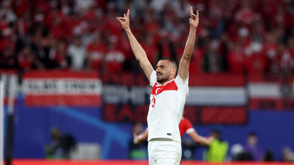 Controversy flares up again at the European Championship. UEFA Investigates Ex-Sporting Gesture