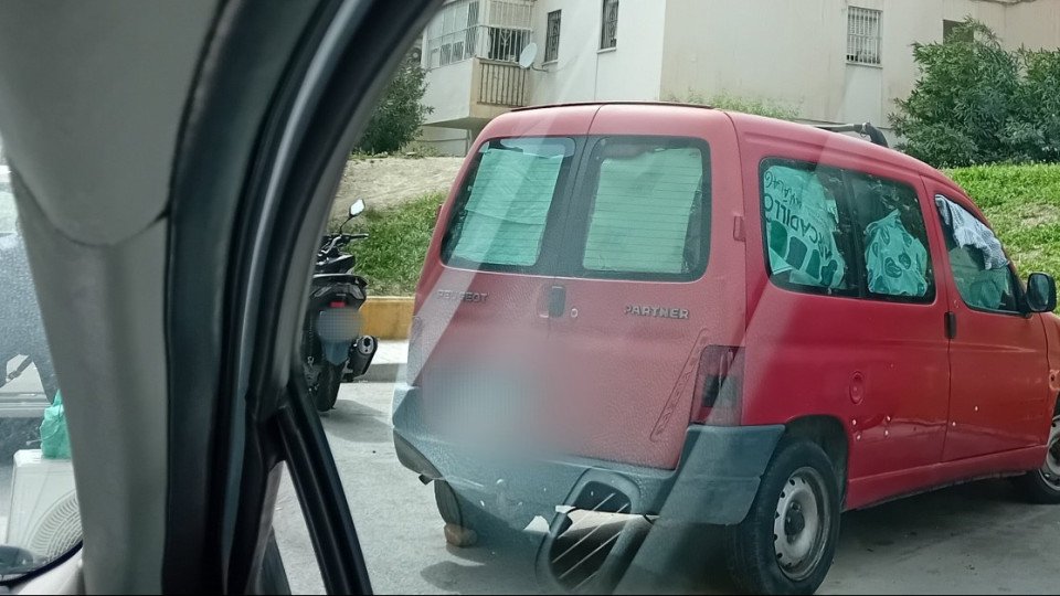 Police Find At-Risk 3-Year-Old Girl Sleeping In Van In Malaga