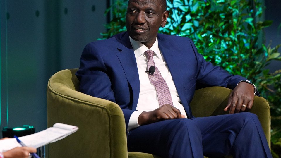 ‘Enlarged Government’. Kenyan President Appoints 4 Opposition Politicians