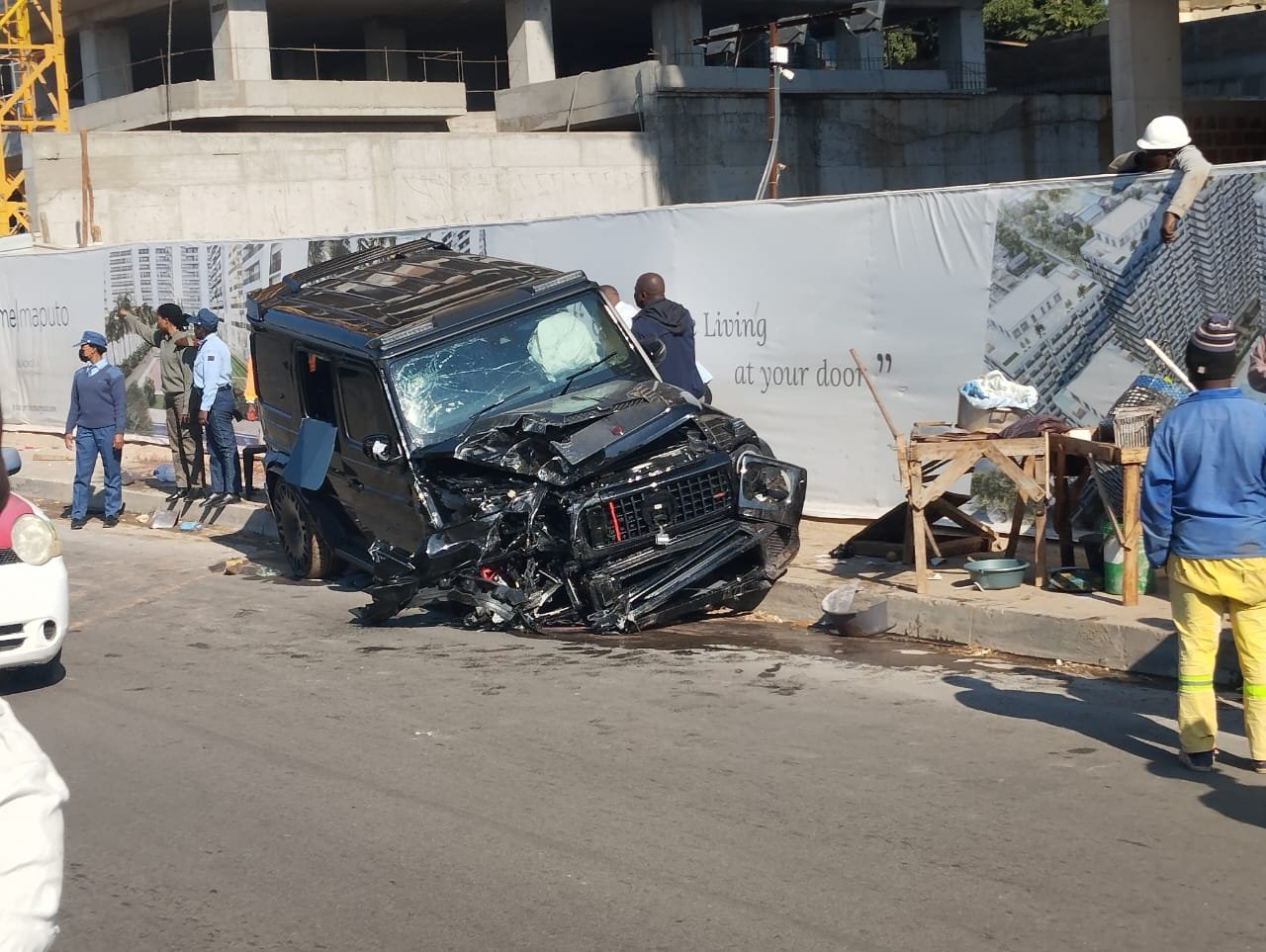 Florindo Nyusi Involved in a Car Accident in Maputo City
