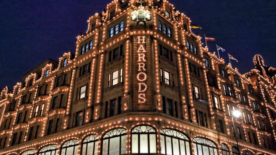 Spanish Woman Travelled To London To Steal Suitcases From Harrods Stores’