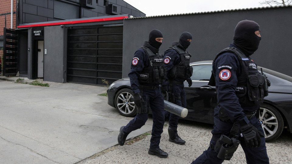 Romanian Police Search Andrew Tate’s Home in New Investigation