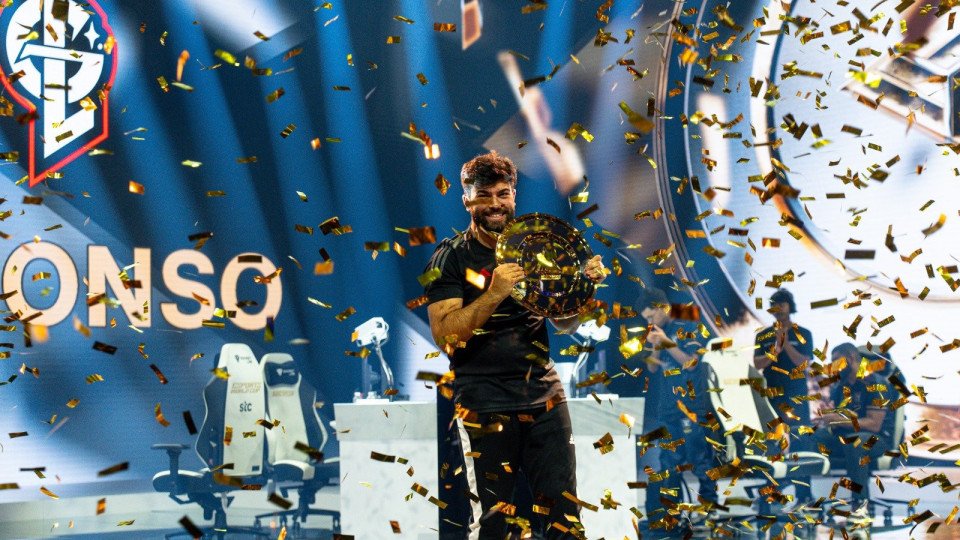 Portuguese JAfonso Becomes World Champion At Esports World Cup
