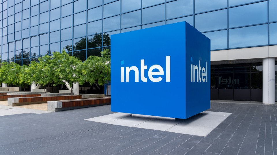 Rumour. Intel May Be About to Lay Off Thousands of People