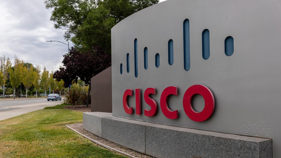 Cisco to Lay Off More Than 5,000 Employees