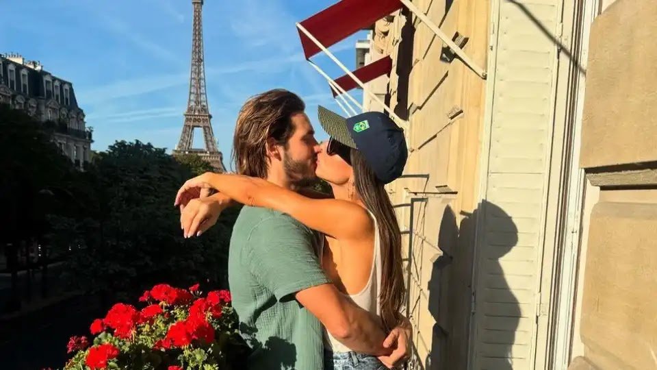 At 43, Sabrina Sato Is Pregnant With Nicolas Prattes