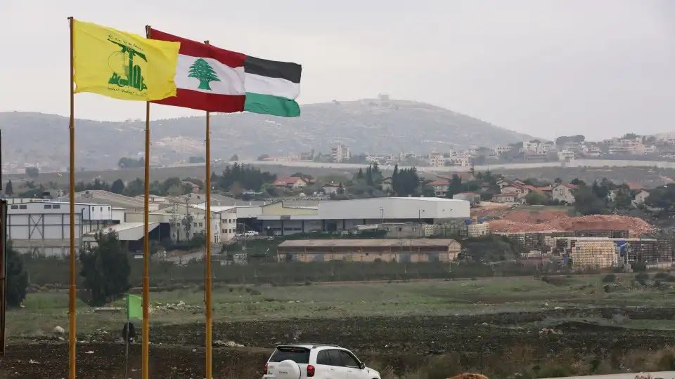 Hezbollah Fires 320 Projectiles From Lebanon Towards Israel