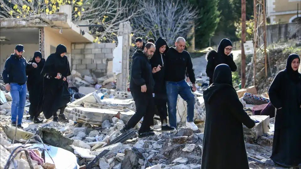 Deaths in Gaza Surpass 42,500 and the Number of Injured Approaches 100,000