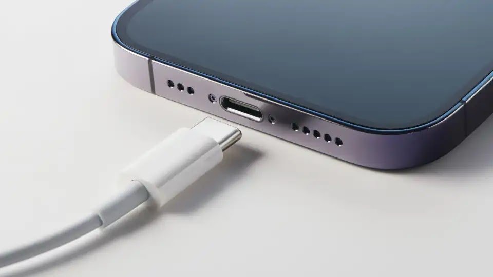 New USB Cables Transfer Data at 80Gbps