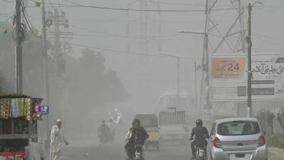 At Least 11 People Killed In Tribal Clashes In Pakistan