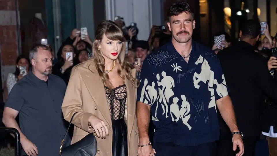 Taylor Swift and Travis Kelce Meet Blake Lively and Ryan Reynolds