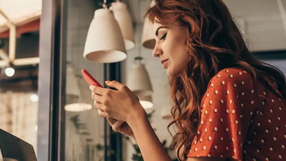 One of the Best iPhone Apps Is (Finally) Coming to Android