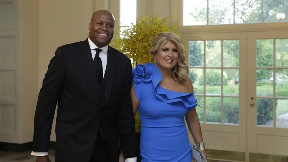 Obama’s Family Files Lawsuit Against School Accused of Discrimination