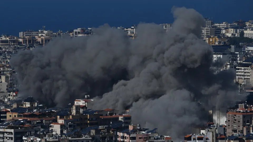 Israel Attacks South of Beirut Shortly Before Requesting Evacuation from the Area