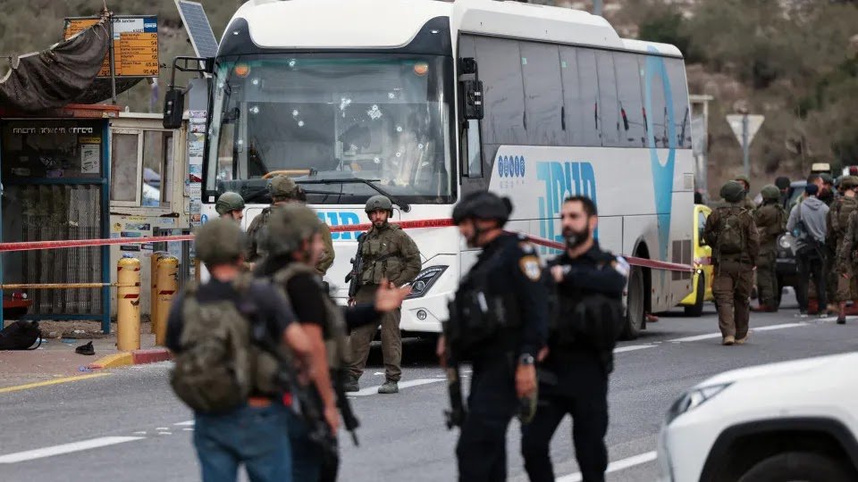 At Least Eight Wounded In Bus Attack In West Bank