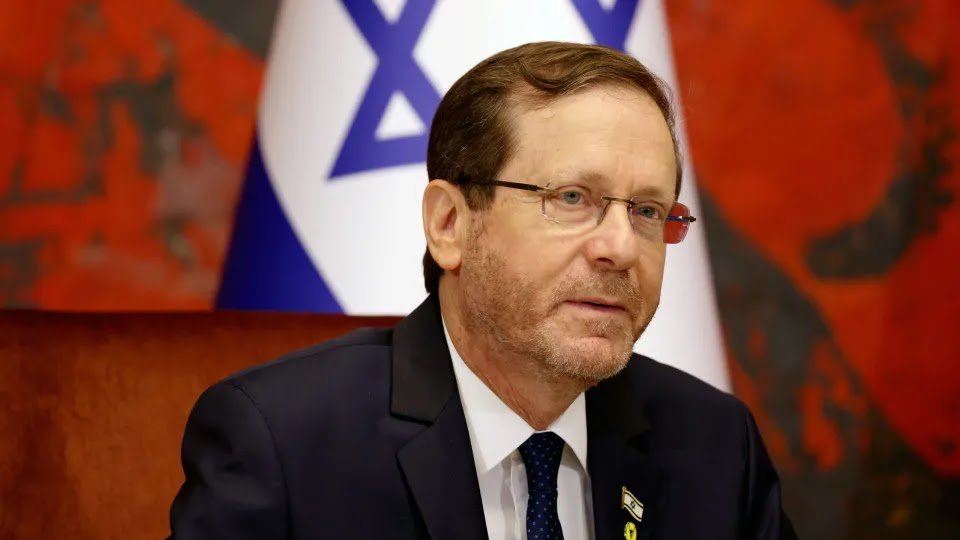 Israeli President Not Allowed to Cross Turkish Airspace