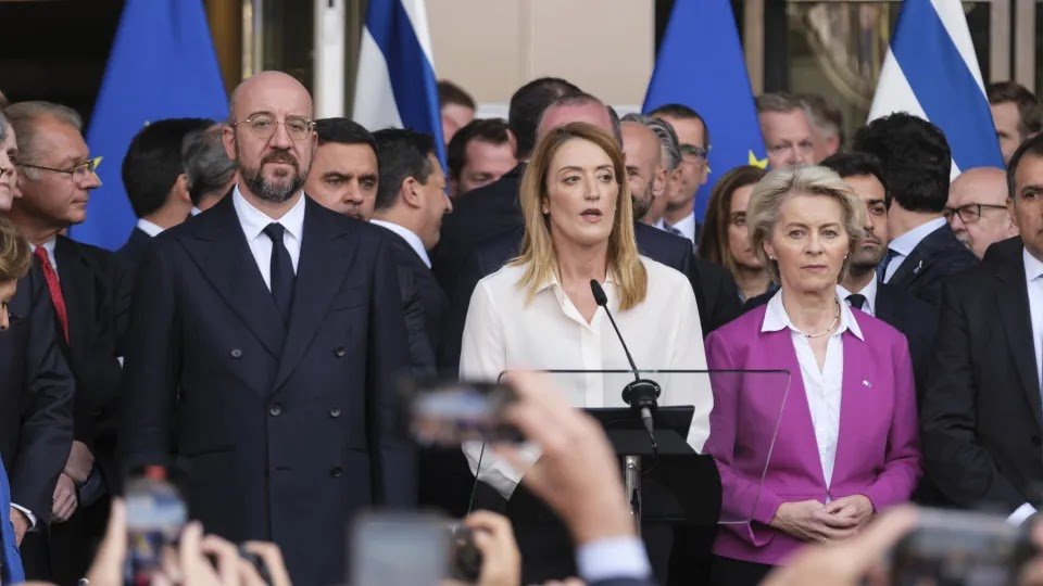 EU Congratulates Trump And Says It's Ready For “Constructive Cooperation”