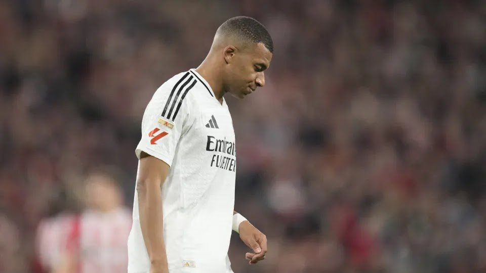 Ancelotti Says Mbappé Is 'Sad And Disappointed' After Missed Penalty