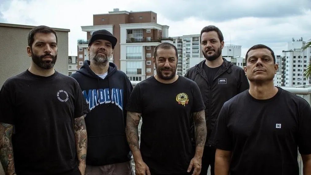 O CPM 22 Cancela Show No Rio De Janeiro Após A Van Ter Sido Roubada