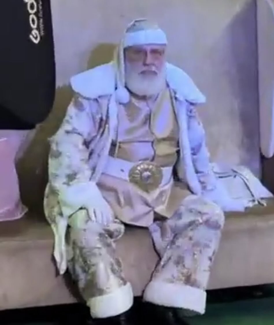 Shopping Remove O Vermelho Da Roupa Do Papai Noel Porque A Cor Representa O PT