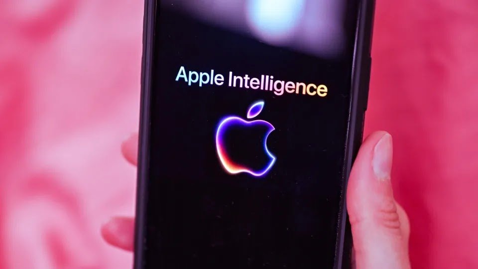 Apple Says It Will Fix AI Bug Responsible for Fake News