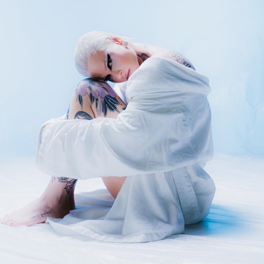 Bárbara Grando Lançará O Seu Novo EP Intitulado Vaso Alquímico