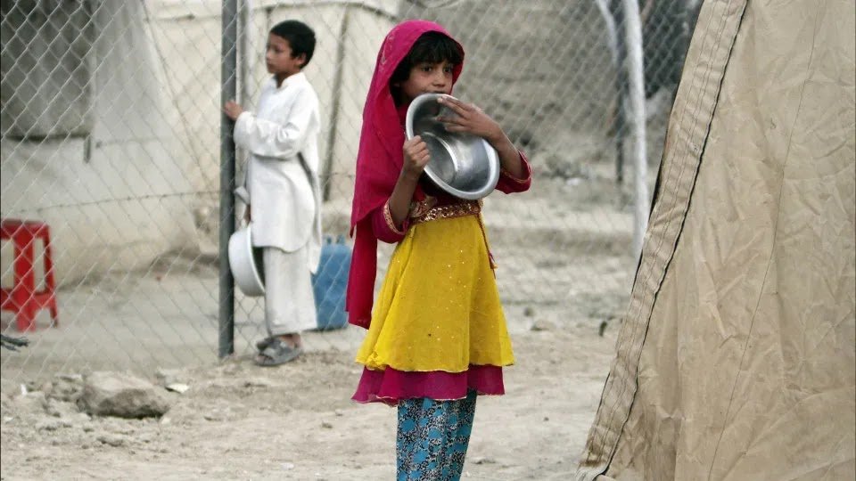 Save The Children Campaign Draws Attention to Rising Child Hunger