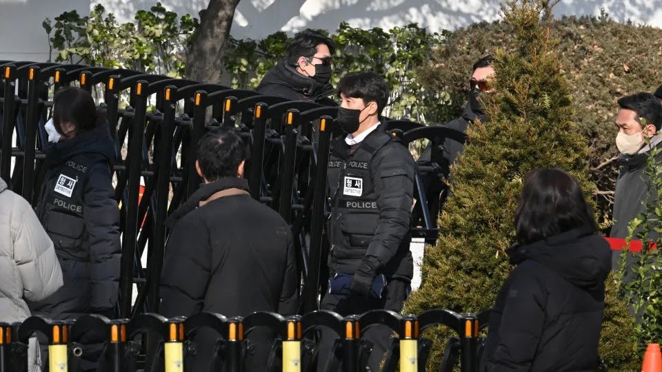 President Yoon Suk's Security Chief Fired After Questioning