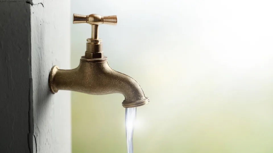 Small Australian Town Limits Water Usage, Imposes Restrictions