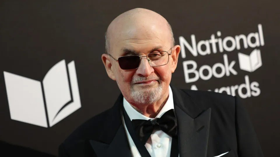 Accused of Trying to Kill Salman Rushdie Begins Trial in the U.S.