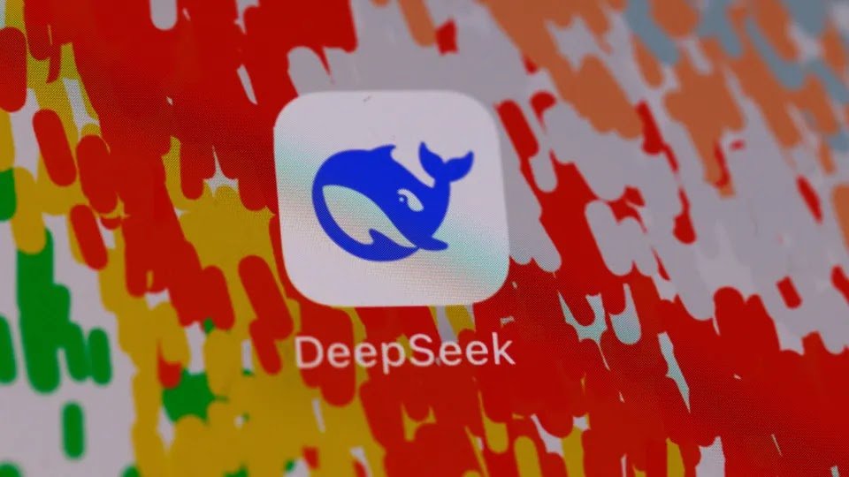 New York Governor Bans DeepSeek for Government Employees