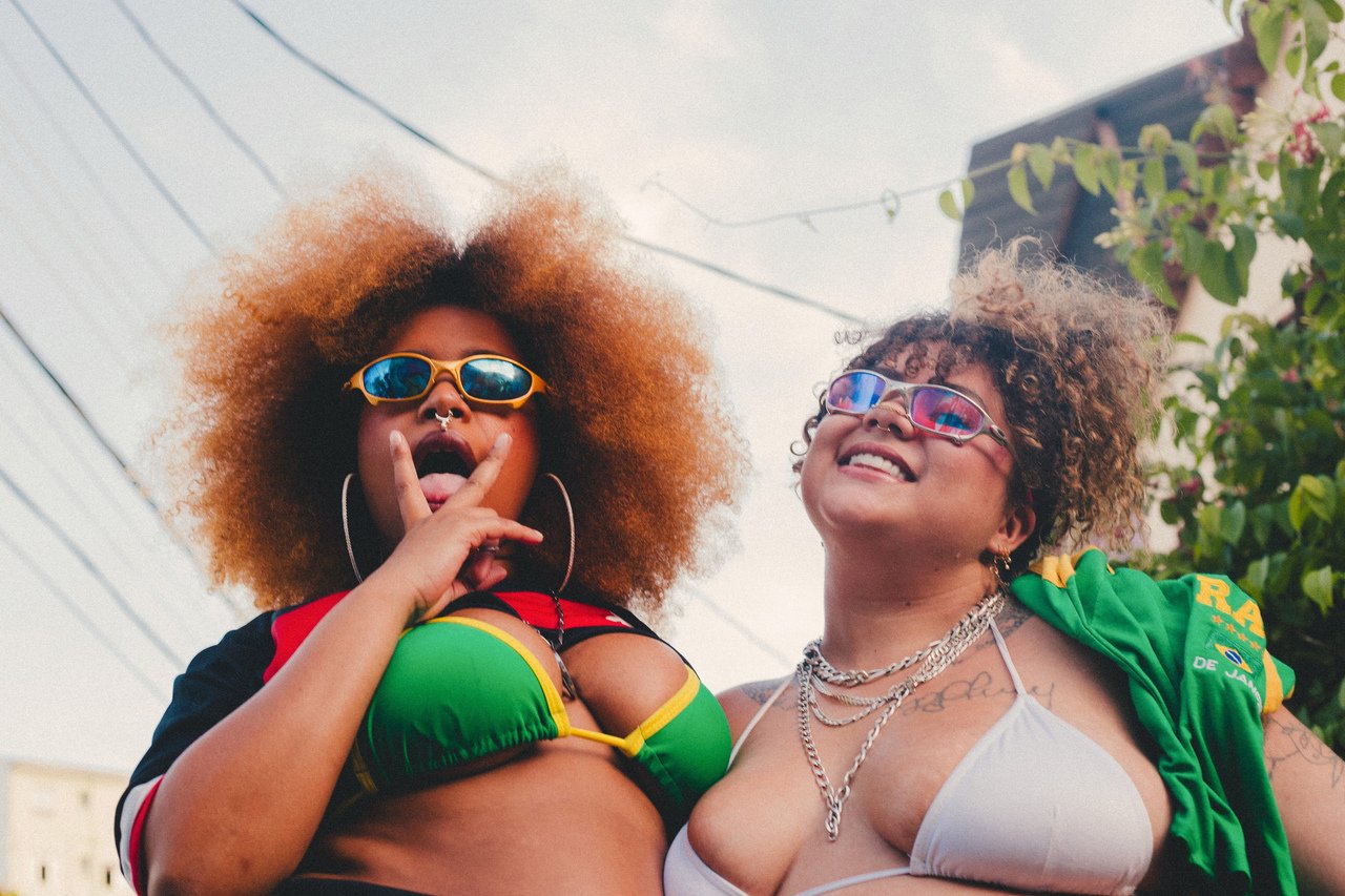 KING Saints E Mac Júlia Estão De “Unha Curtinha” Em Collab Que Celebra A Liberdade