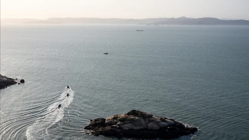 Taiwan Calls for Arrest of Captain of Boat Intercepted After Cable Break