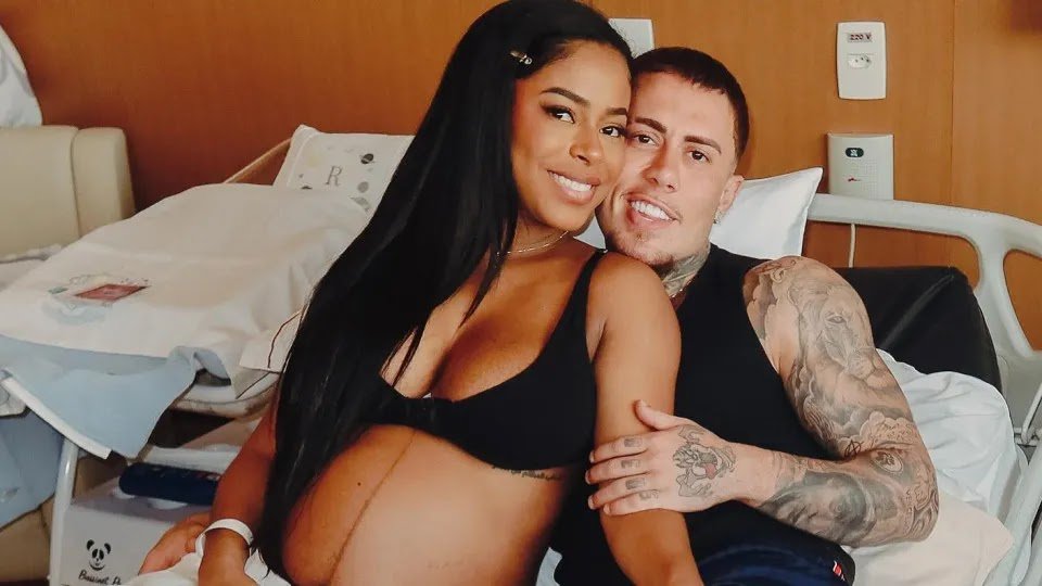 MC Daniel Gera Polêmica Após Aparecer Usando Fralda em Vídeo com a Noiva