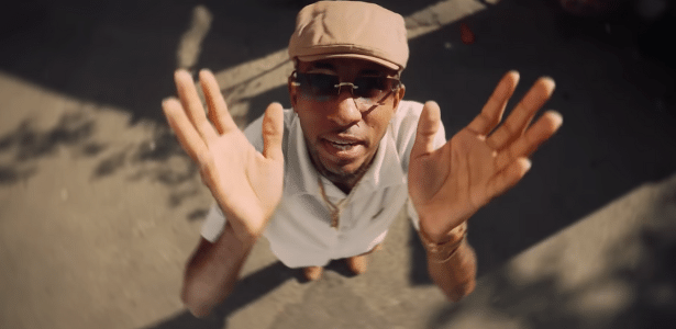 'Mãe Solteira' Dispara e Se Torna a Música Mais Ouvida da Billboard Hot 100 Brasil