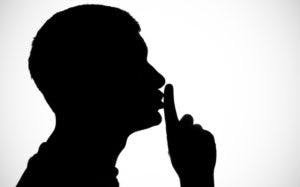 Influenciador Fitness Esconde Vida Secreta e Pede Discrição aos Parceiros