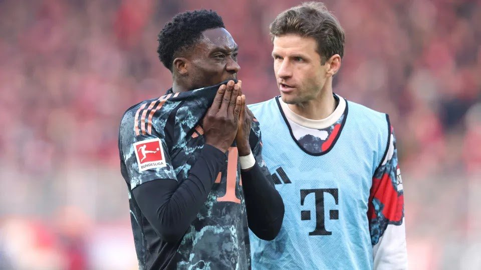 Serious Injury Ends Alphonso Davies' Season