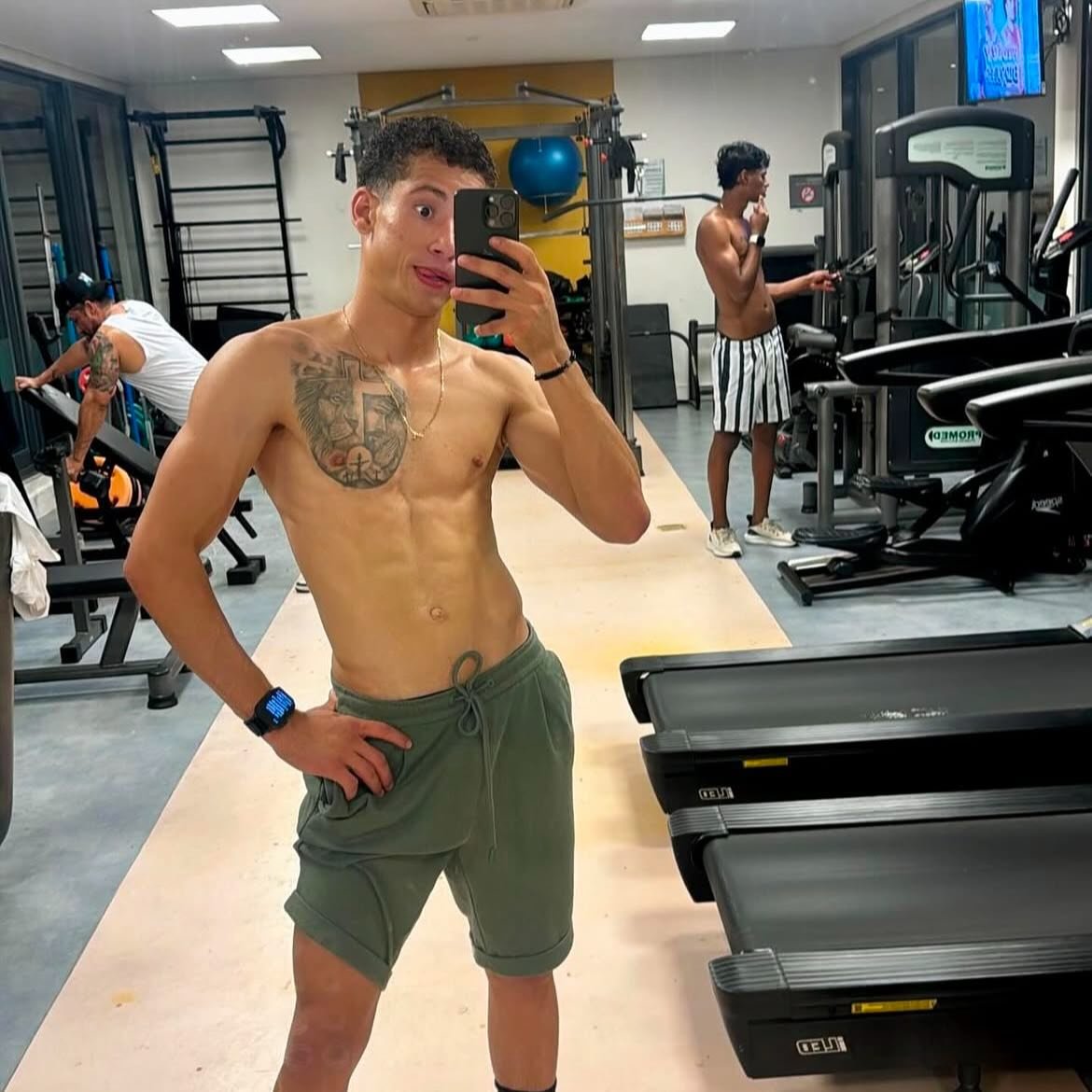 Manim Vaqueiro Exibe Físico Após O Treino