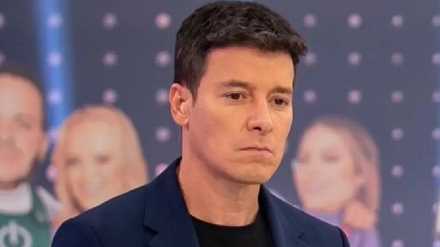 Mulher Processa Rodrigo Faro Por Suposta Indução A Golpe Financeiro